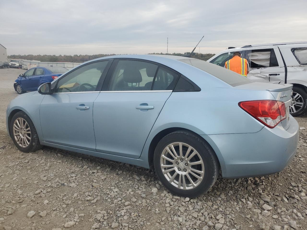 Изображение 2 2012 CHEVROLET CRUZE ECO 2012 с VIN 1G1PJ5SC0C7328216