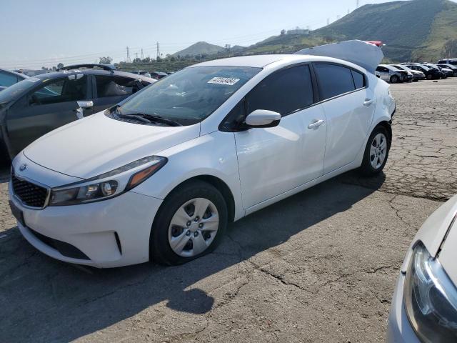 Obraz 1 z 2018 KIA FORTE LX 2018 z VIN 3KPFL4A73JE227065