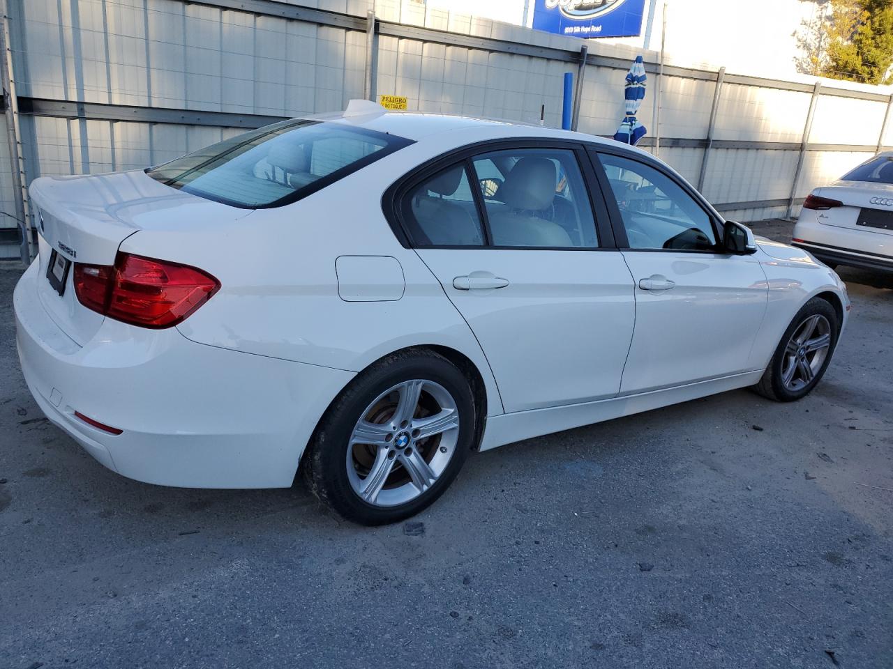 Image 3 of 2014 BMW 328 XI SULEV 2014 with VIN WBA3B5G52ENS09303