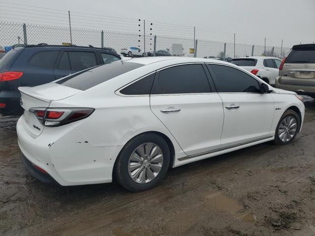Изображение 3 2017 HYUNDAI SONATA HYBRID 2017 с VIN KMHE24L18HA057611