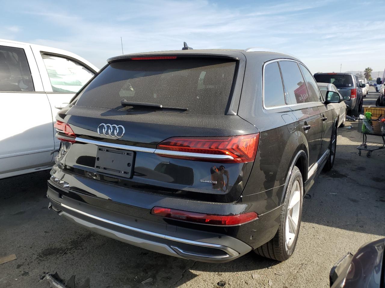 Изображение 3 2021 AUDI Q7 PREMIUM PLUS 2021 с VIN WA1LJAF7XMD027610