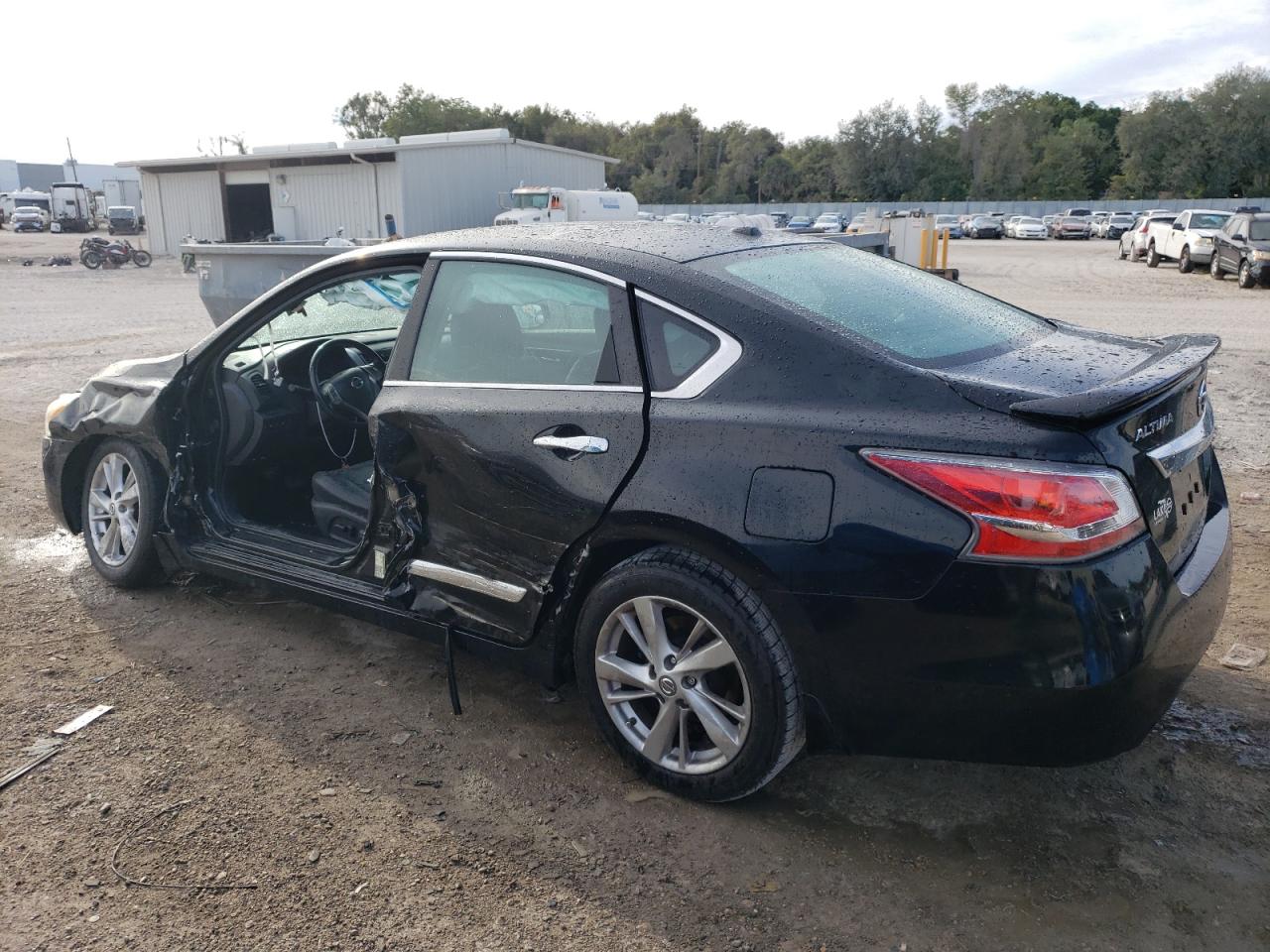 Image 2 of 2015 NISSAN ALTIMA 2.5 2015 with VIN 1N4AL3AP5FC149512