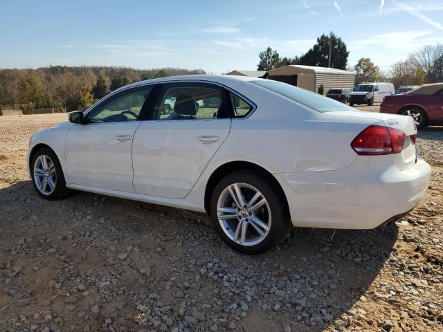 Obraz 2 z 2015 VOLKSWAGEN PASSAT SE 2015 z VIN 1VWBV7A31FC073992