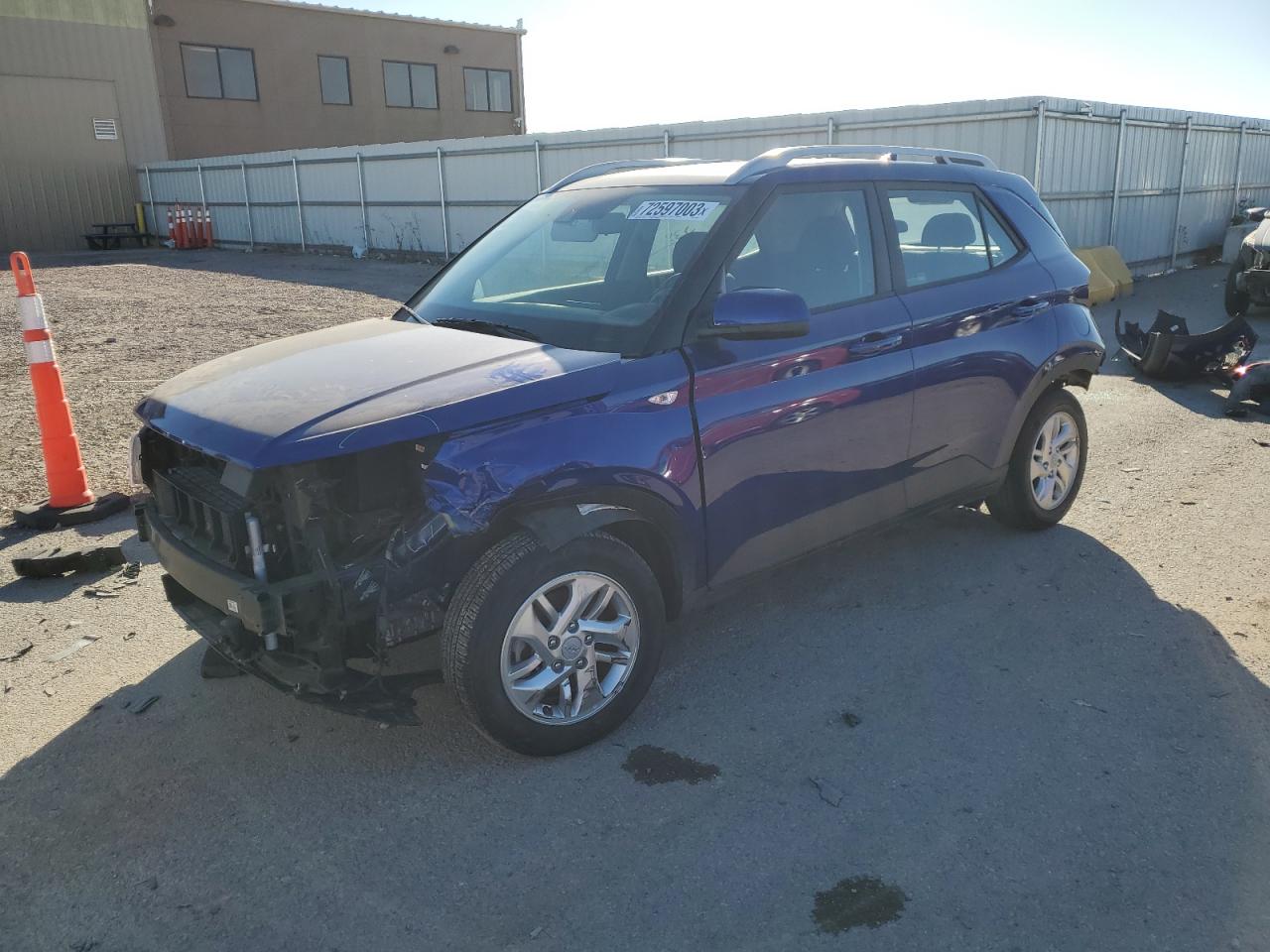 Obraz 1 z 2020 HYUNDAI VENUE SEL 2020 z VIN KMHRC8A34LU024901