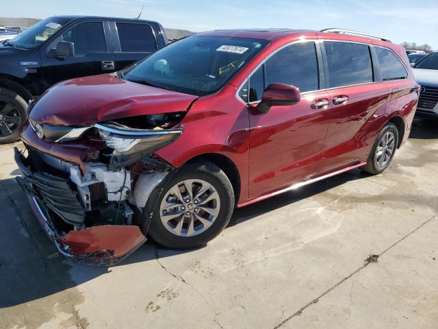 2022 TOYOTA SIENNA XLE 2022 image