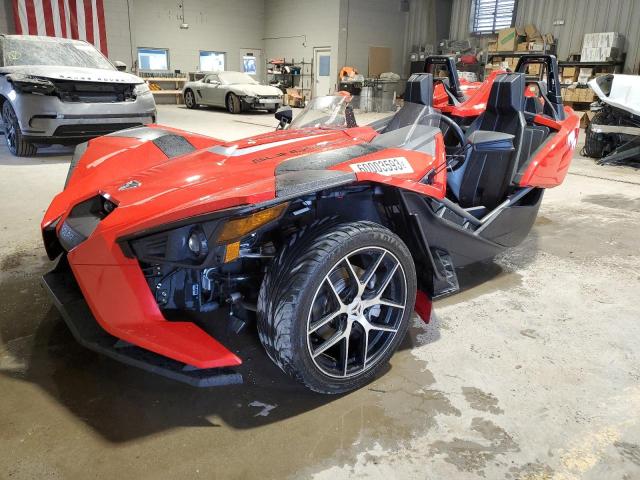 Image 2 of Polaris Slingshot Sl 2016 with VIN 57XAAPFA2G7113970