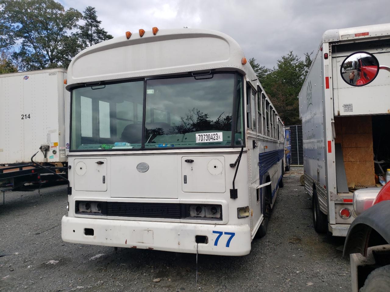 Obraz 2 z 2002 BLUE BIRD SCHOOL BUS / TRANSIT BUS  2002 z VIN 1BABKBPA92F204657