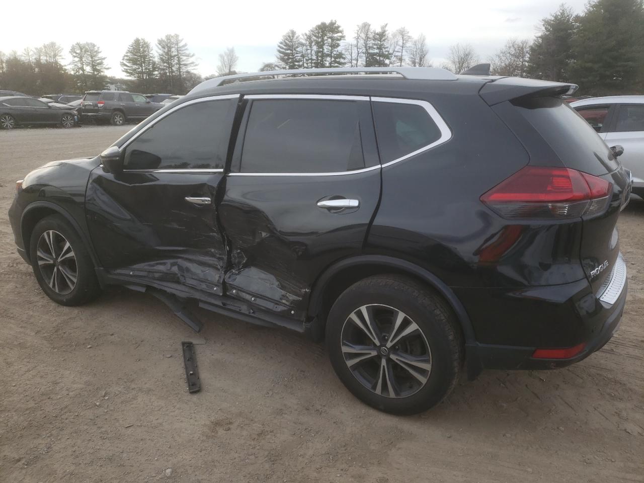 Obraz 2 z 2020 NISSAN ROGUE S 2020 z VIN 5N1AT2MV0LC729868