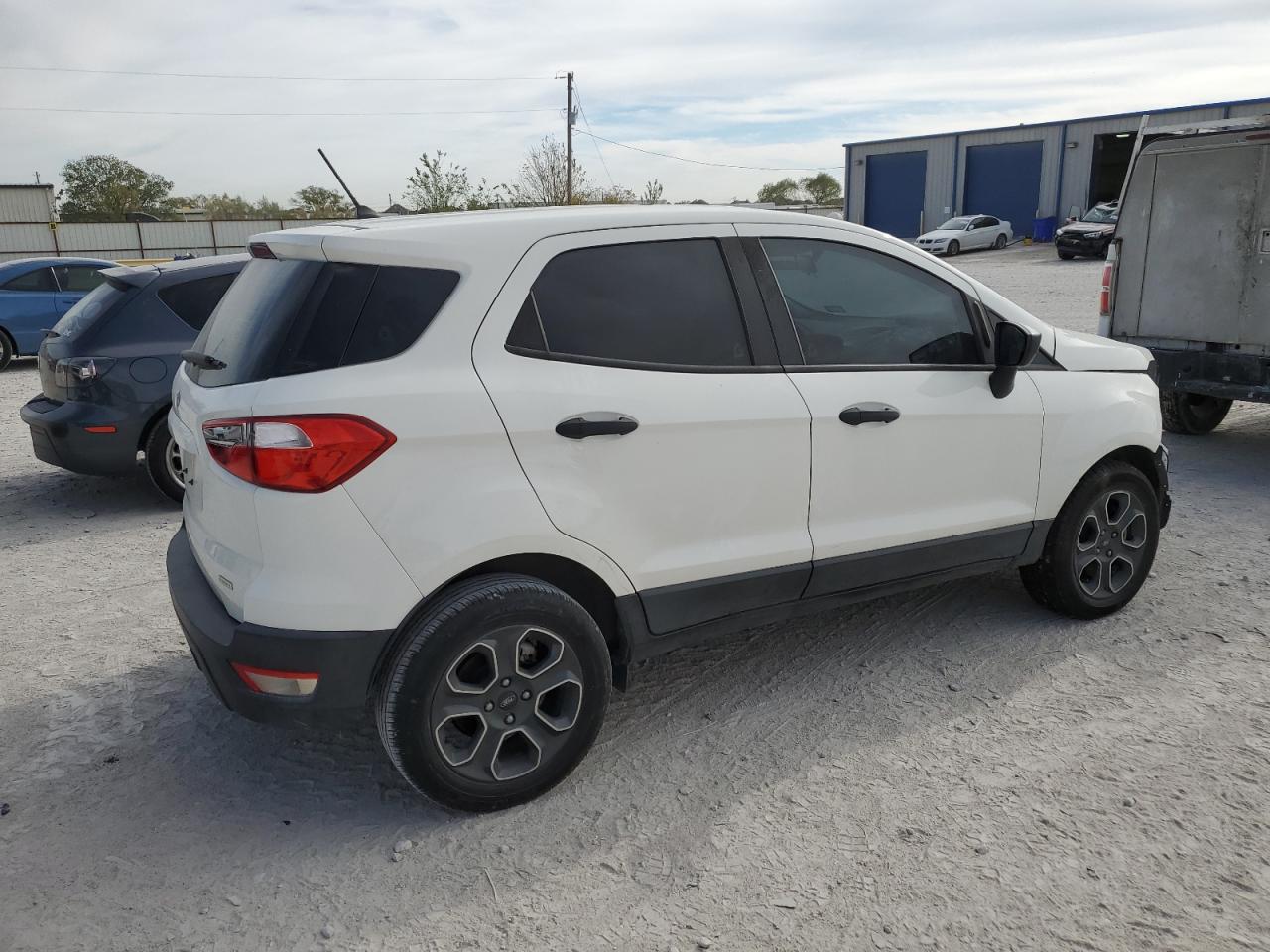 Image 3 of 2018 FORD ECOSPORT S 2018 with VIN MAJ3P1RE0JC223769