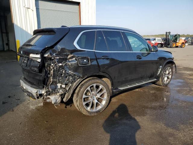 Image 3 of 2024 BMW X5 XDRIVE40I 2024 with VIN 5UX23EU06R9S21388