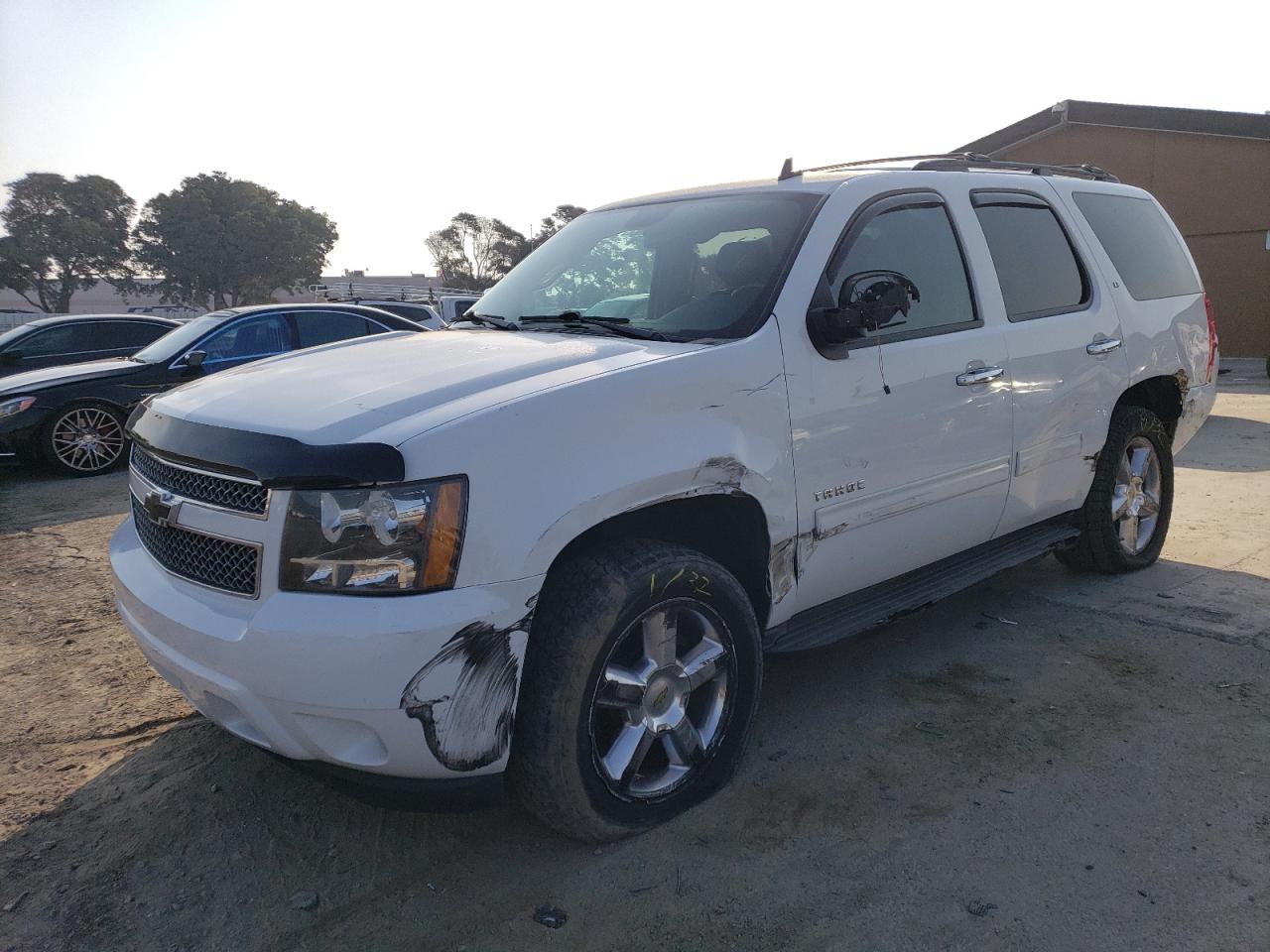 Image 1 of 2012 CHEVROLET TAHOE K1500 LT 2012 with VIN 1GNSKBE01CR226806