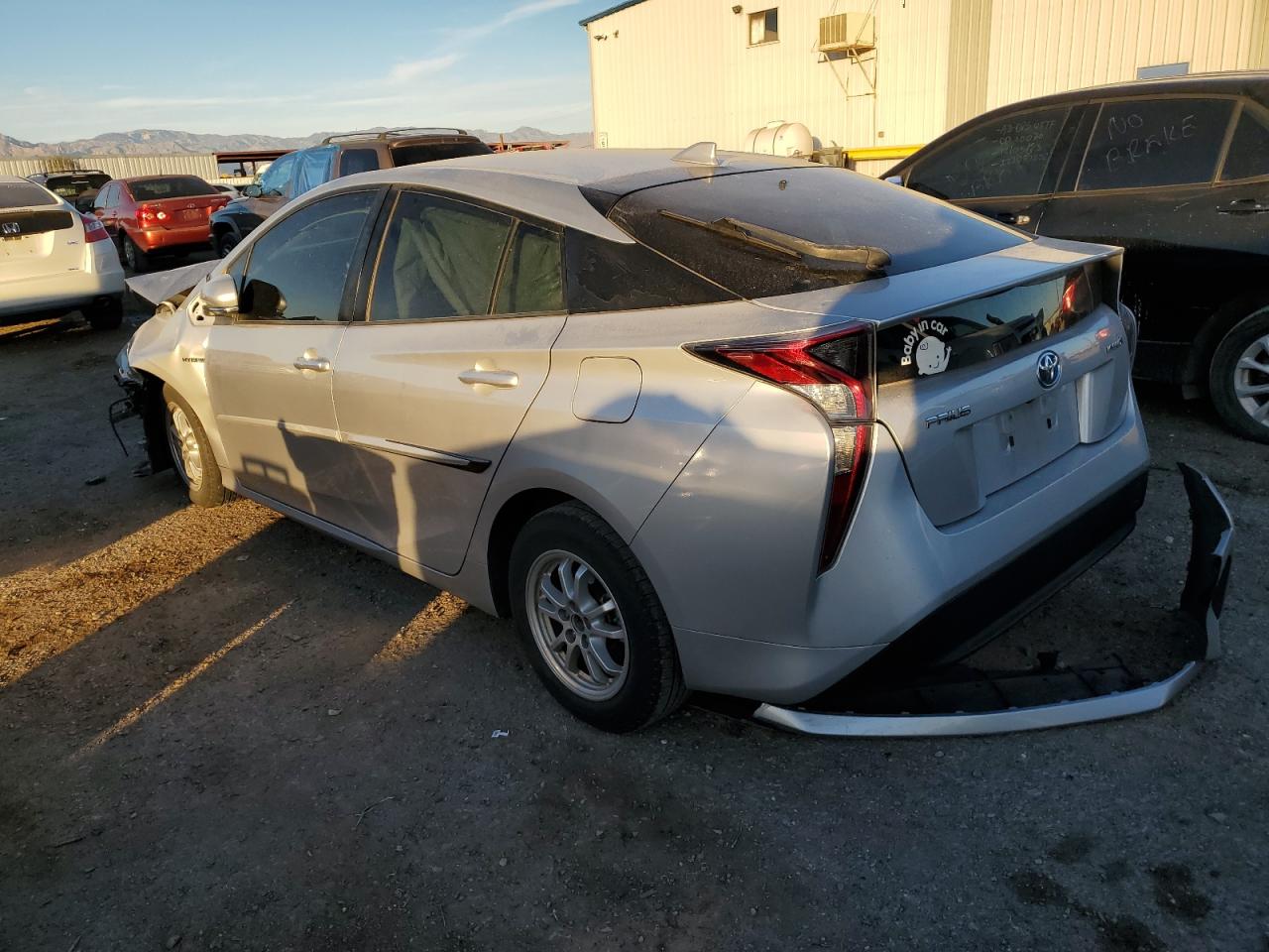 Obraz 2 z 2016 TOYOTA PRIUS  2016 z VIN JTDKBRFU8G3020135