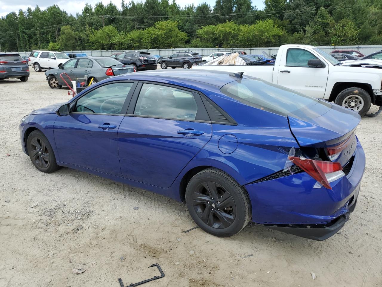 Изображение 2 2022 HYUNDAI ELANTRA SEL 2022 с VIN 5NPLS4AG9NH056684