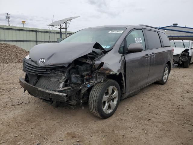 2014 TOYOTA SIENNA LE 2014 image