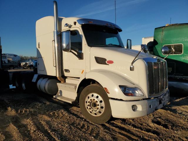 Изображение 1 2015 PETERBILT 579  2015 с VIN 1XPBAP9X3FD261721