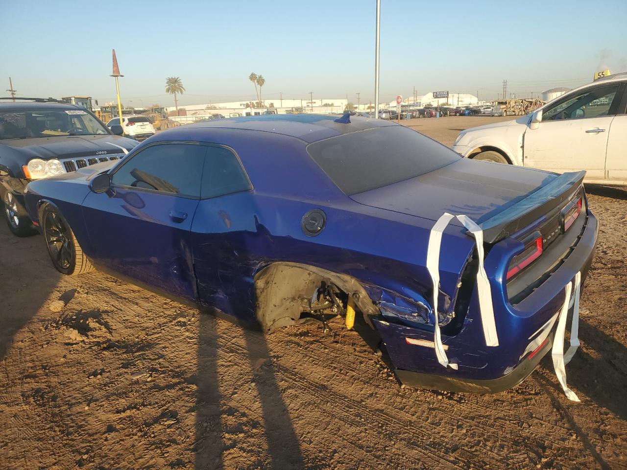Изображение 2 2018 DODGE CHALLENGER SXT 2018 с VIN 2C3CDZAG9JH310764