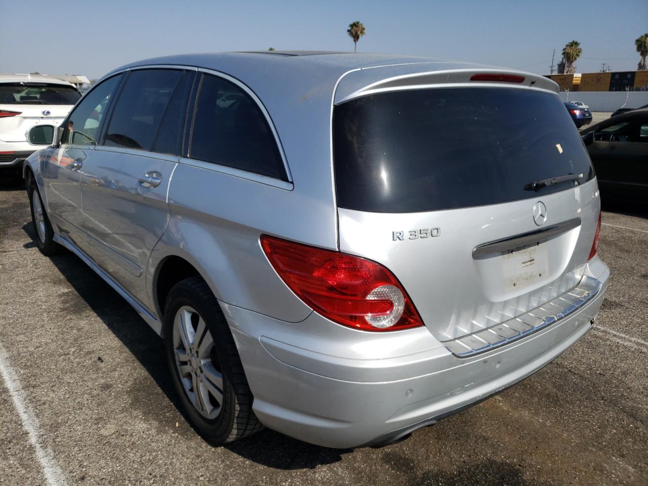 Image 3 of 2008 MERCEDES-BENZ R 350 2008 with VIN 4JGCB65E98A085193