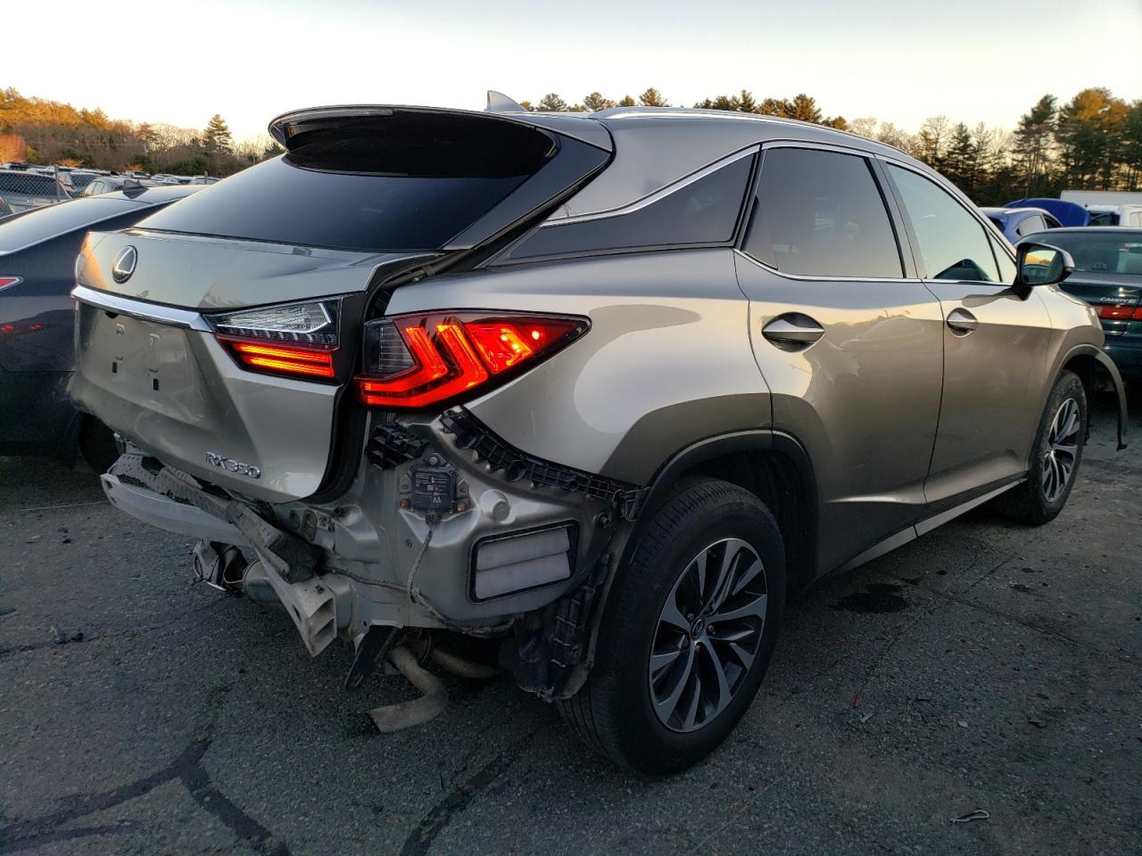 Obraz 3 z 2020 LEXUS RX 350 2020 z VIN 2T2HZMDA1LC216626