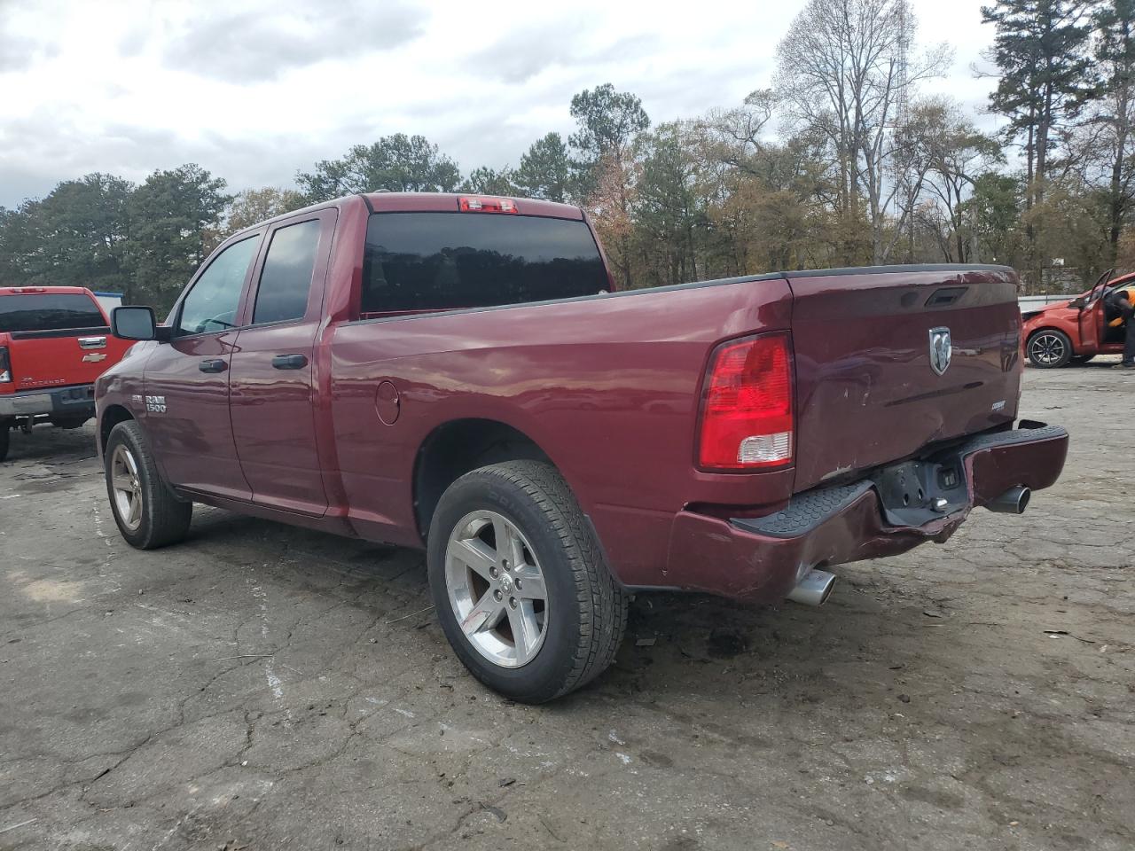Image 2 of 2017 RAM 1500 ST 2017 with VIN 1C6RR6FT9HS695720