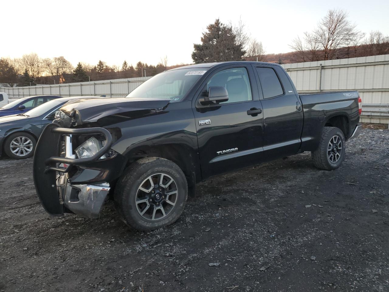 Изображение 1 2014 TOYOTA TUNDRA DOUBLE CAB SR/SR5 2014 с VIN 5TFUY5F10EX336365