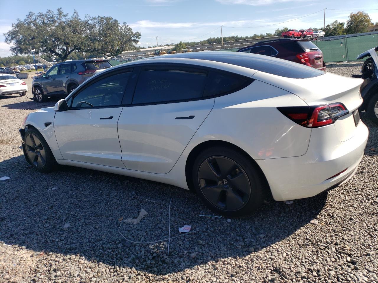Obraz 2 z 2023 TESLA MODEL 3  2023 z VIN 5YJ3E1EA9PF586943