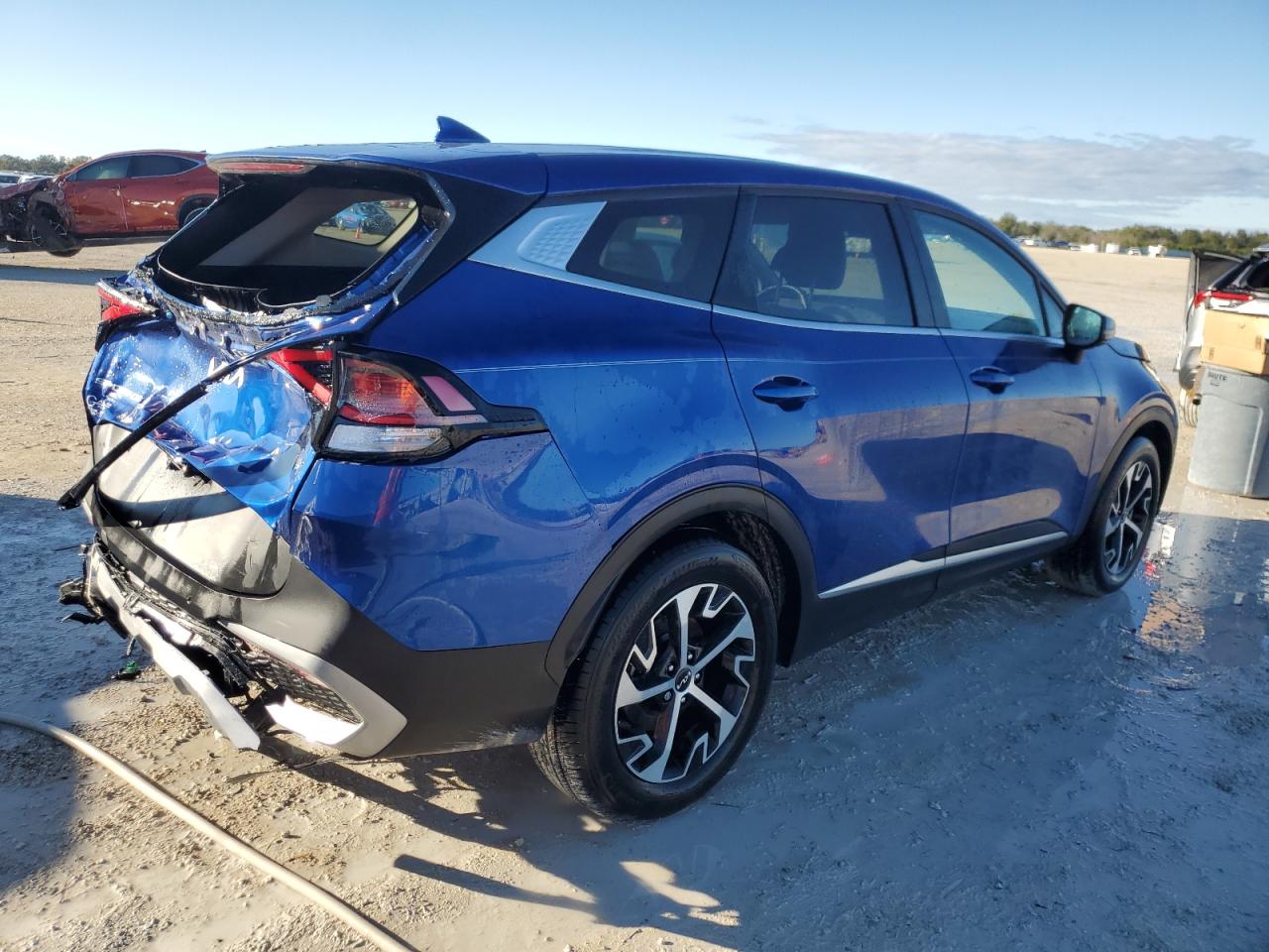 Image 3 of 2023 KIA SPORTAGE EX 2023 with VIN 5XYK33AF5PG132213