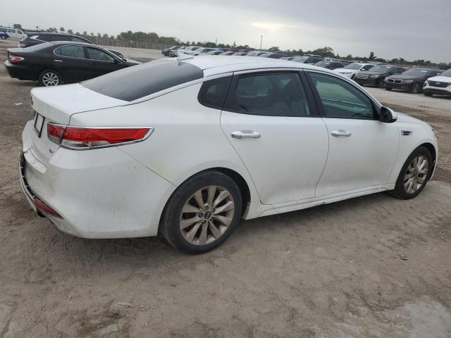 Obraz 3 z 2016 KIA OPTIMA EX 2016 z VIN 5XXGU4L36GG006295
