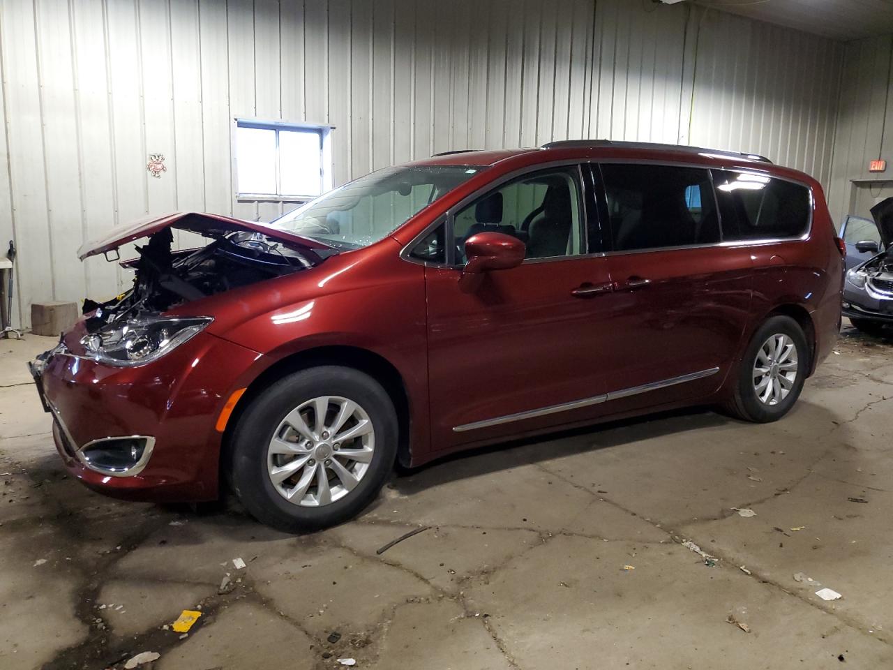 Obraz 1 z 2019 CHRYSLER PACIFICA TOURING L 2019 z VIN 2C4RC1BG2KR576955