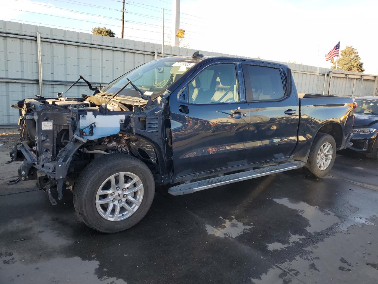 Изображение 1 2020 CHEVROLET SILVERADO K1500 RST 2020 с VIN 1GCUYEED5LZ153993