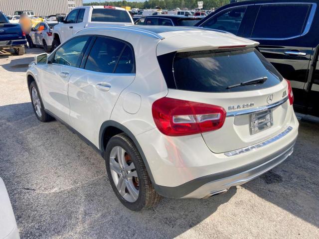 Image 3 of 2015 MERCEDES-BENZ GLA 250 2015 with VIN WDCTG4EB0FJ141321