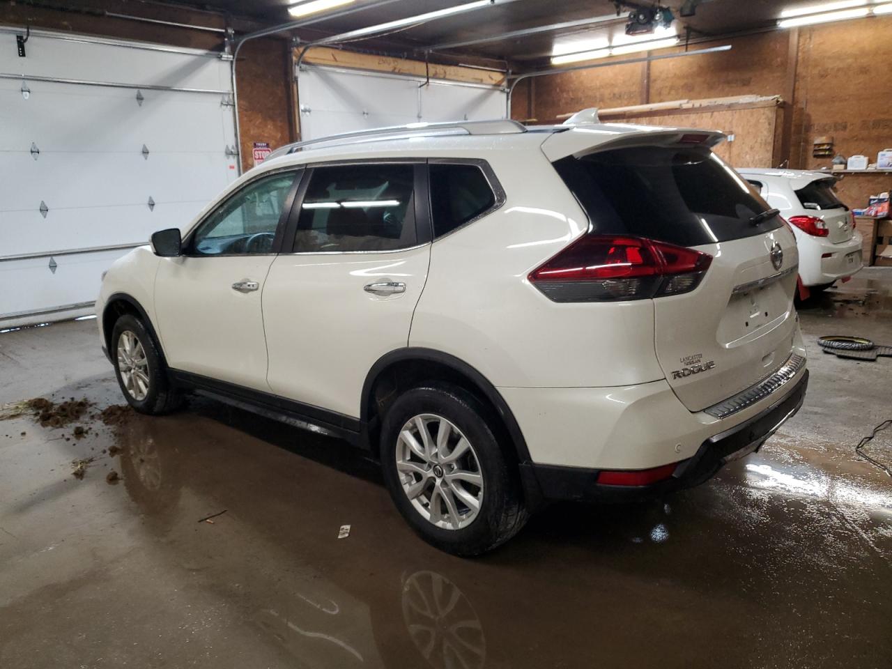 Image 2 of Nissan Rogue S 2020 with VIN 5N1AT2MV1LC725098