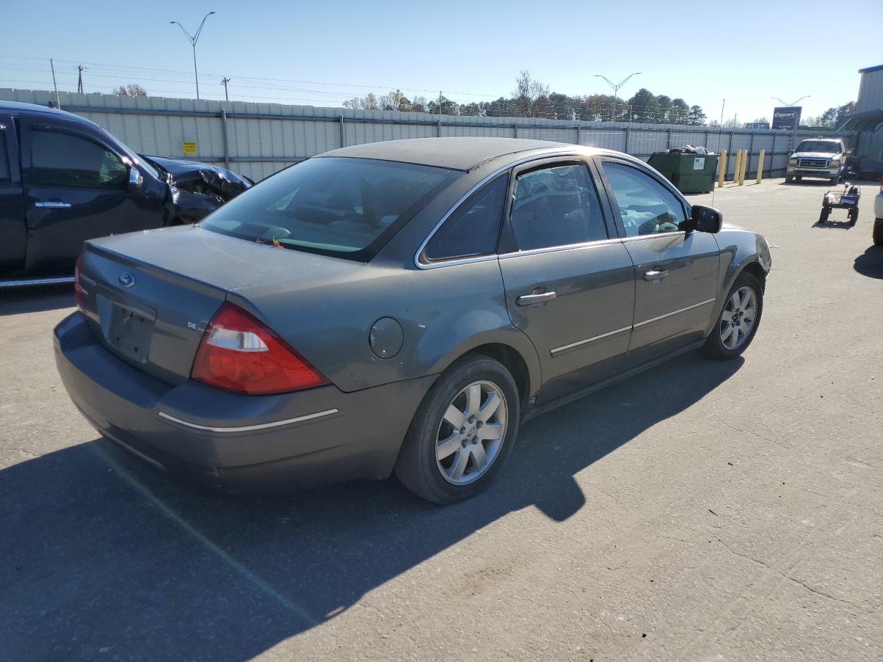 Изображение 3 2005 FORD FIVE HUNDRED SEL 2005 с VIN 1FAFP24185G132531