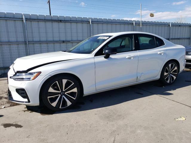 Image 1 of 2022 VOLVO S60 B5 MOMENTUM 2022 with VIN 7JRL12TZ4NG157417