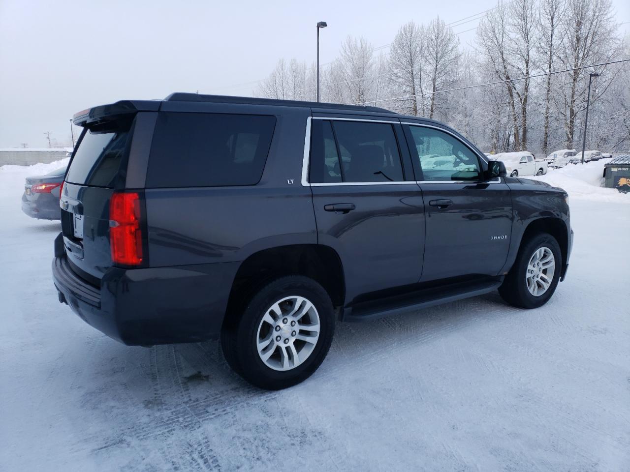 Изображение 3 2017 CHEVROLET TAHOE K1500 LT 2017 с VIN 1GNSKBKC5HR278820