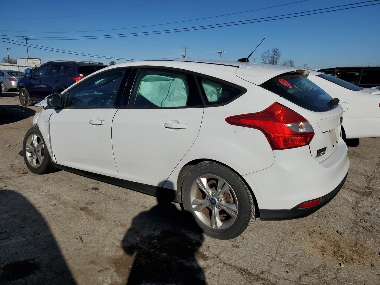 Изображение 2 2012 FORD FOCUS SE 2012 с VIN 1FAHP3K26CL448847