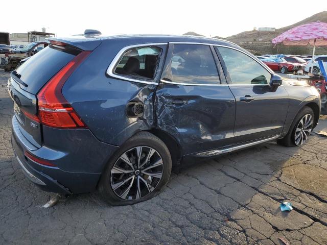 Image 3 of 2023 VOLVO XC60 PLUS 2023 with VIN YV4L12RN8P1375897