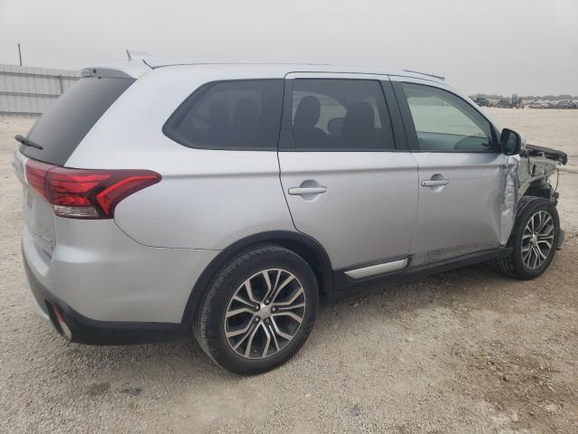 Image 3 of 2017 MITSUBISHI OUTLANDER SE 2017 with VIN JA4AD3A3XHZ013097