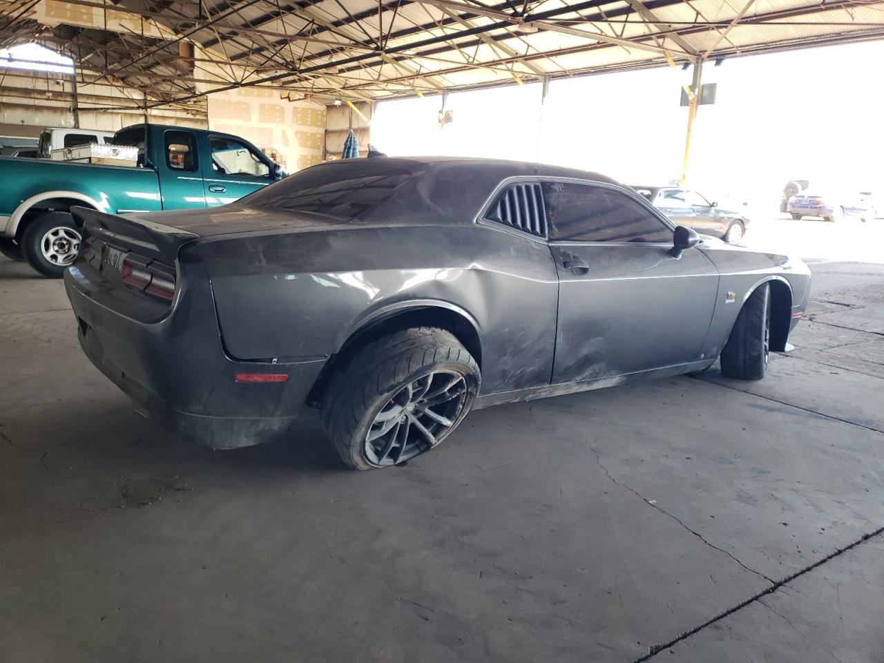 Image 3 of 2023 DODGE CHALLENGER R/T SCAT PACK 2023 with VIN 2C3CDZFJ0PH528203