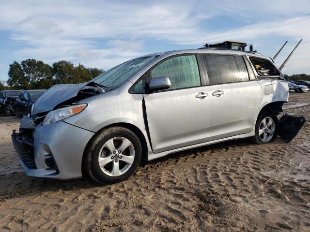 2020 TOYOTA SIENNA LE 2020 image