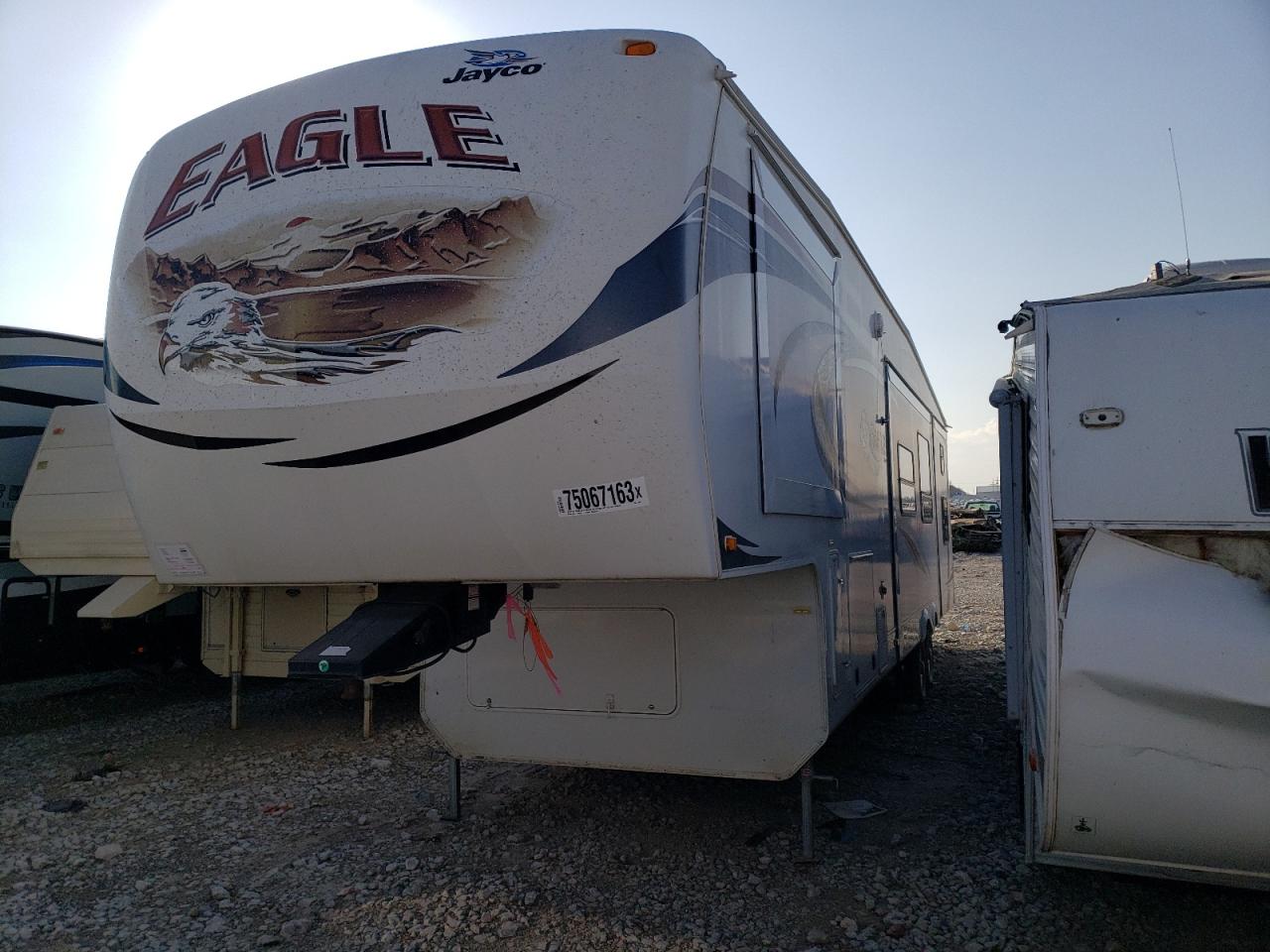 Image 2 of 2012 JAYC EAGLE 2012 with VIN 1UJCJ0BV0C1LE0097