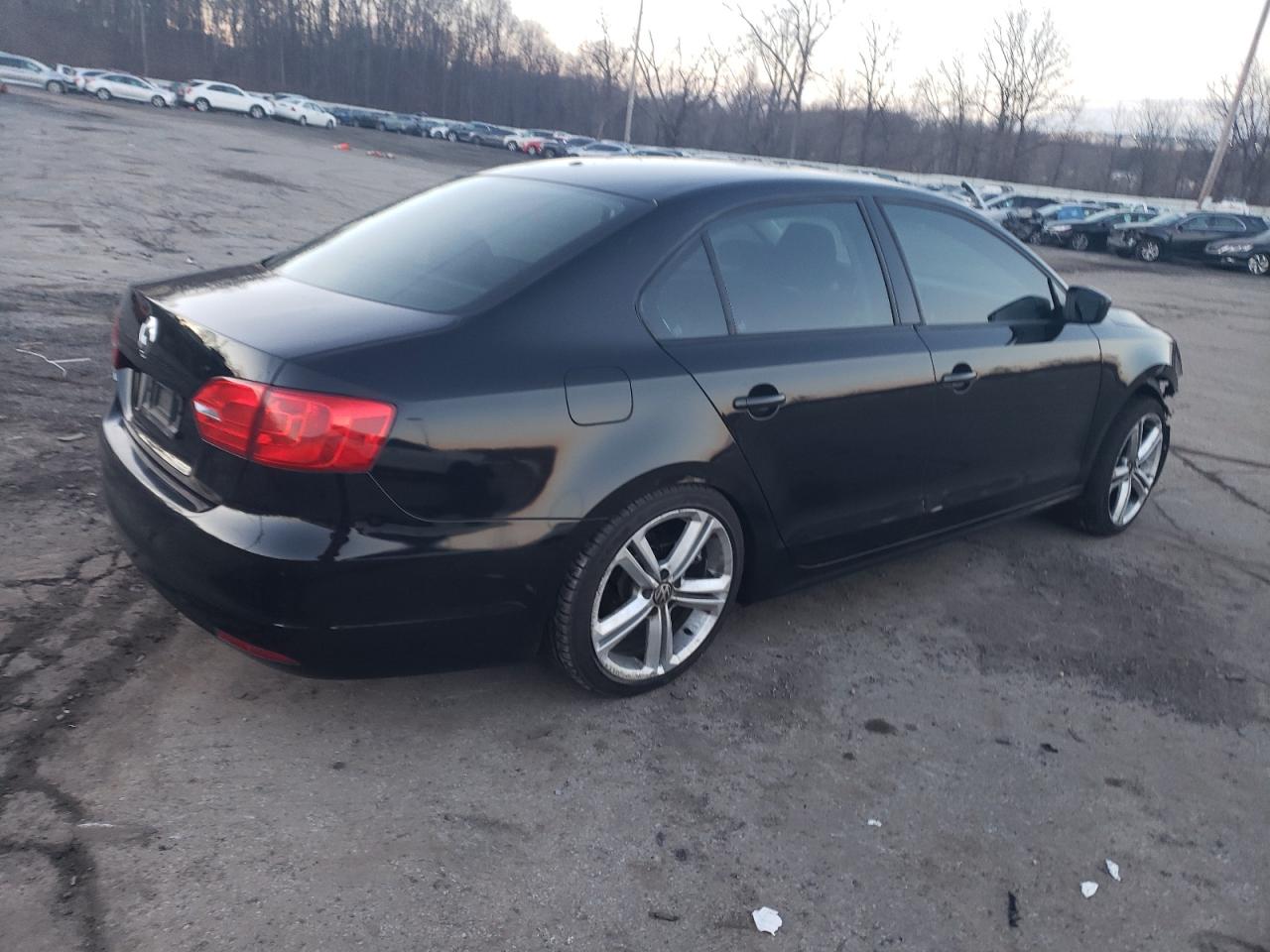 Obraz 3 z 2014 VOLKSWAGEN JETTA BASE 2014 z VIN 3VW1K7AJ0EM424195