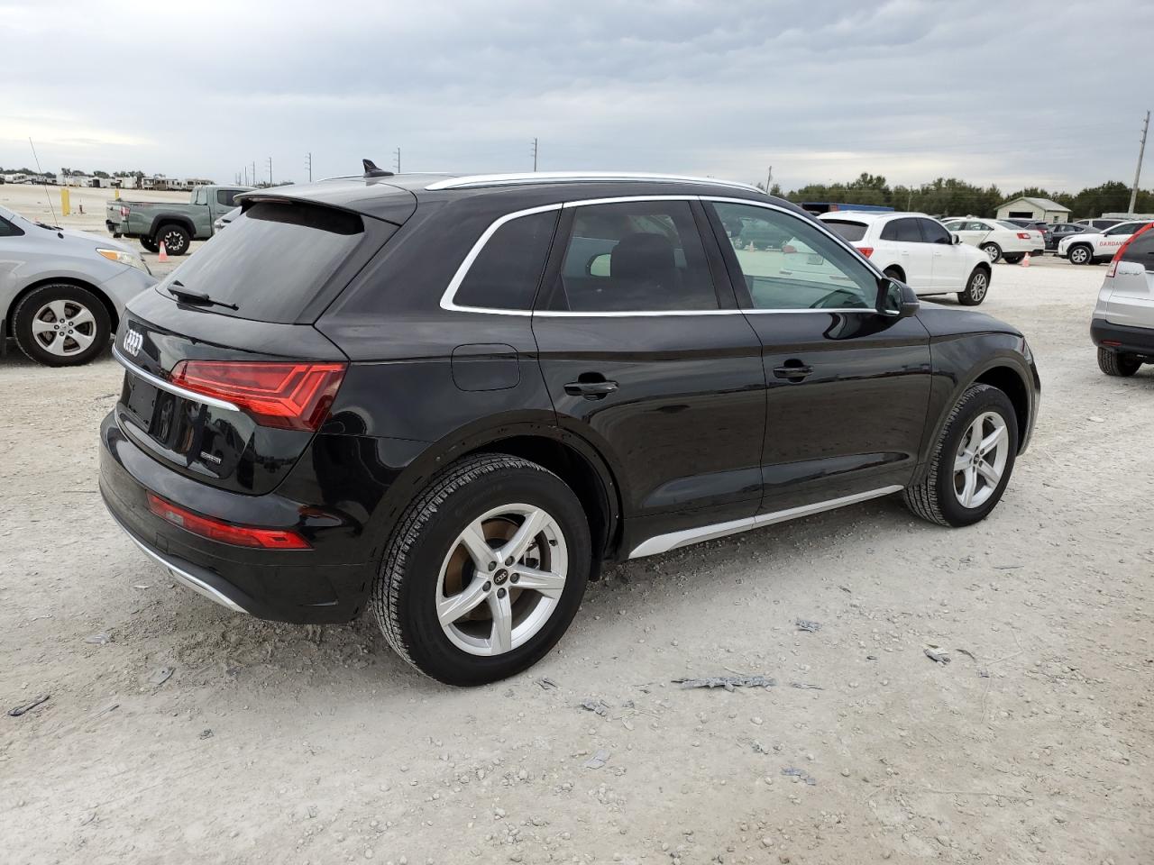 Image 3 of 2023 AUDI Q5 PREMIUM 40 2023 with VIN WA1ABAFY1P2062534