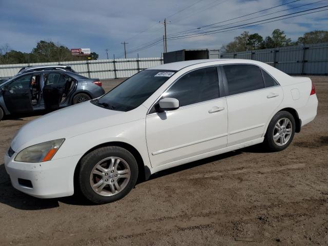 Image 1 of 2007 HONDA ACCORD SE 2007 with VIN JHMCM56347C013048
