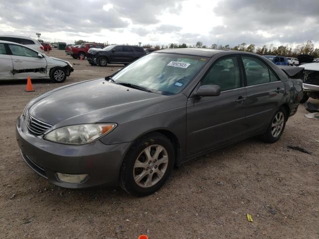 Image 1 of 2005 TOYOTA CAMRY LE 2005 with VIN 4T1BF32K45U591856