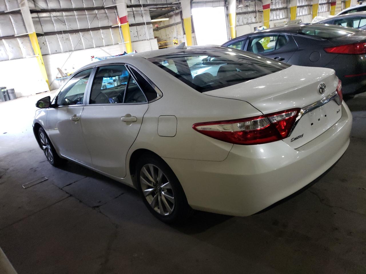 Изображение 2 2017 TOYOTA CAMRY LE 2017 с VIN 4T1BF1FK9HU656736