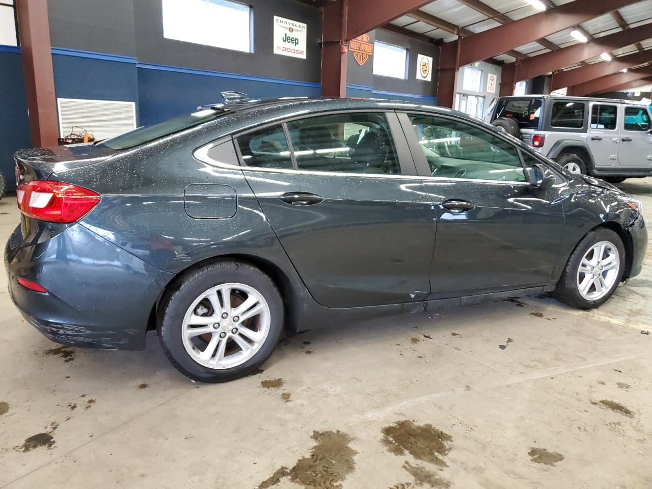 Image 3 of 2017 CHEVROLET CRUZE LT 2017 with VIN 1G1BE5SM1H7210481
