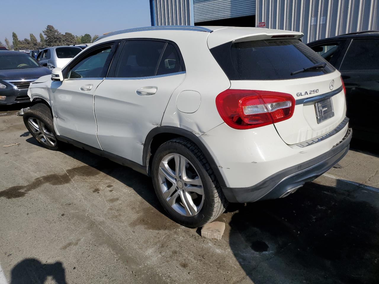 Изображение 2 2016 MERCEDES-BENZ GLA 250 2016 с VIN WDCTG4EB4GJ206141