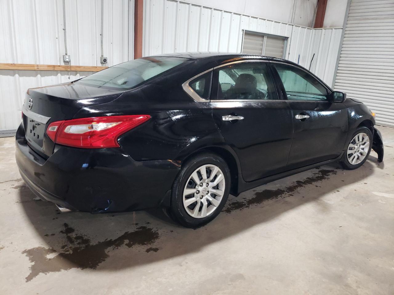 Image 3 of 2016 NISSAN ALTIMA 2.5 2016 with VIN 1N4AL3AP2GC230887