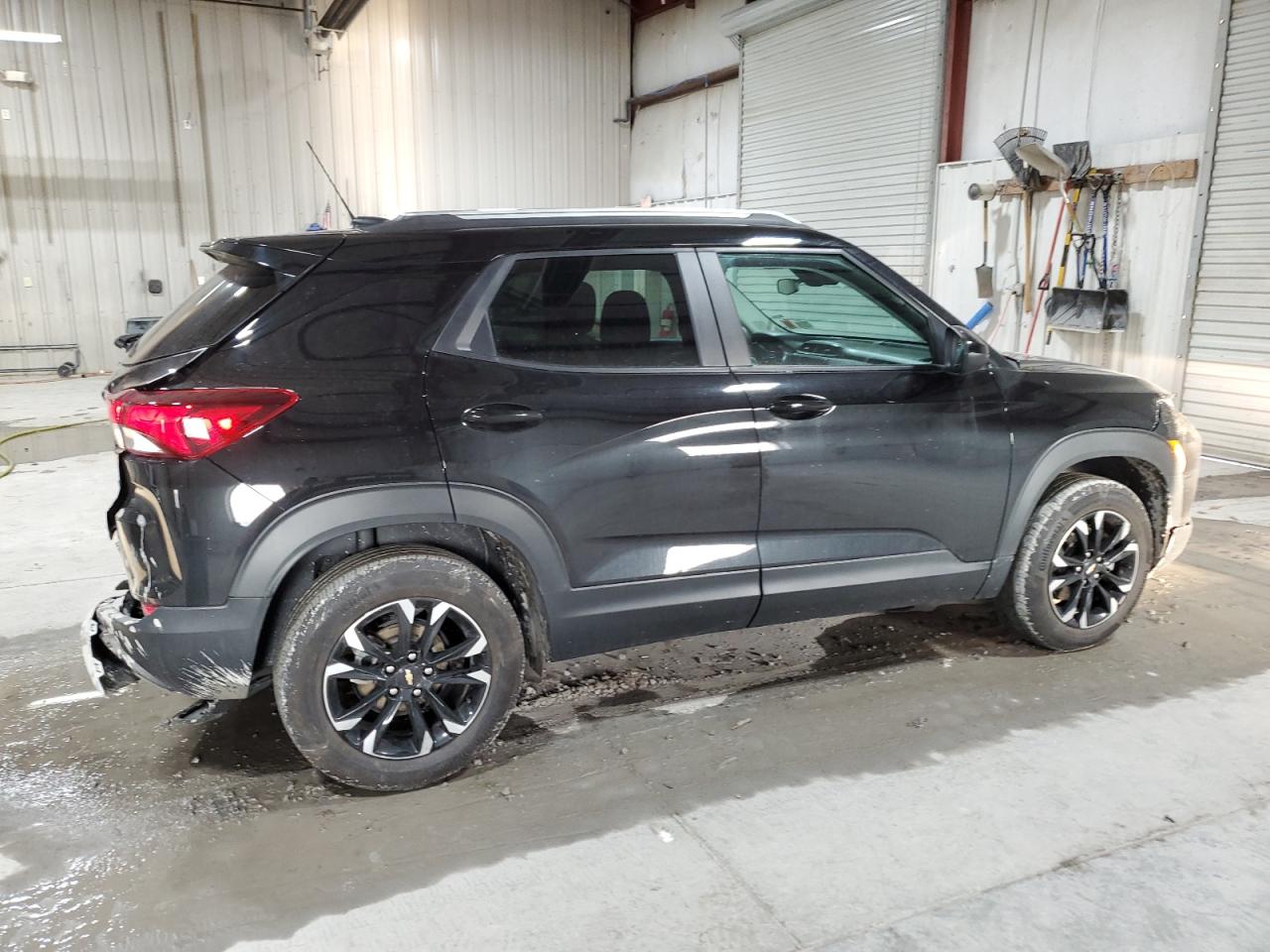 Image 3 of 2023 CHEVROLET TRAILBLAZER LT 2023 with VIN KL79MRSL2PB002951