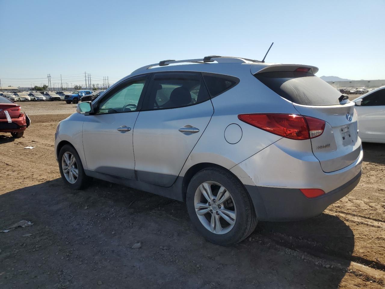 Image 2 of 2013 HYUNDAI TUCSON GLS 2013 with VIN KM8JU3AC9DU599221